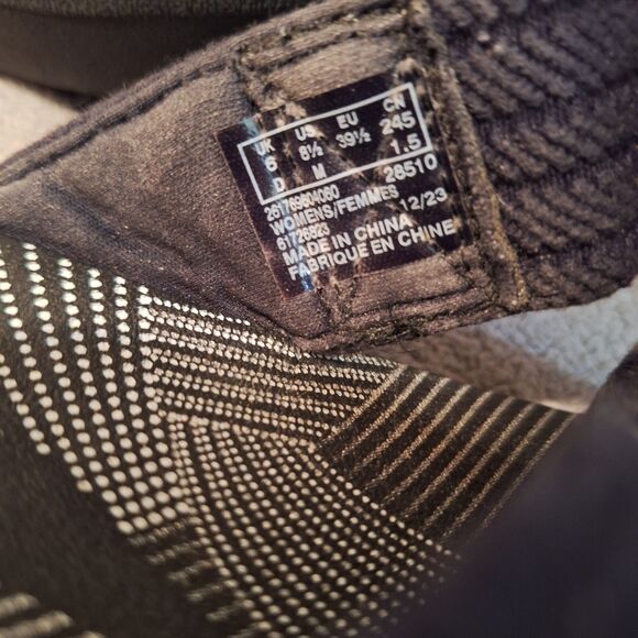 Clark's Cloudsteppers Arla Wave Women 8.5 Black Sandals Washable - Picture 8 of 8